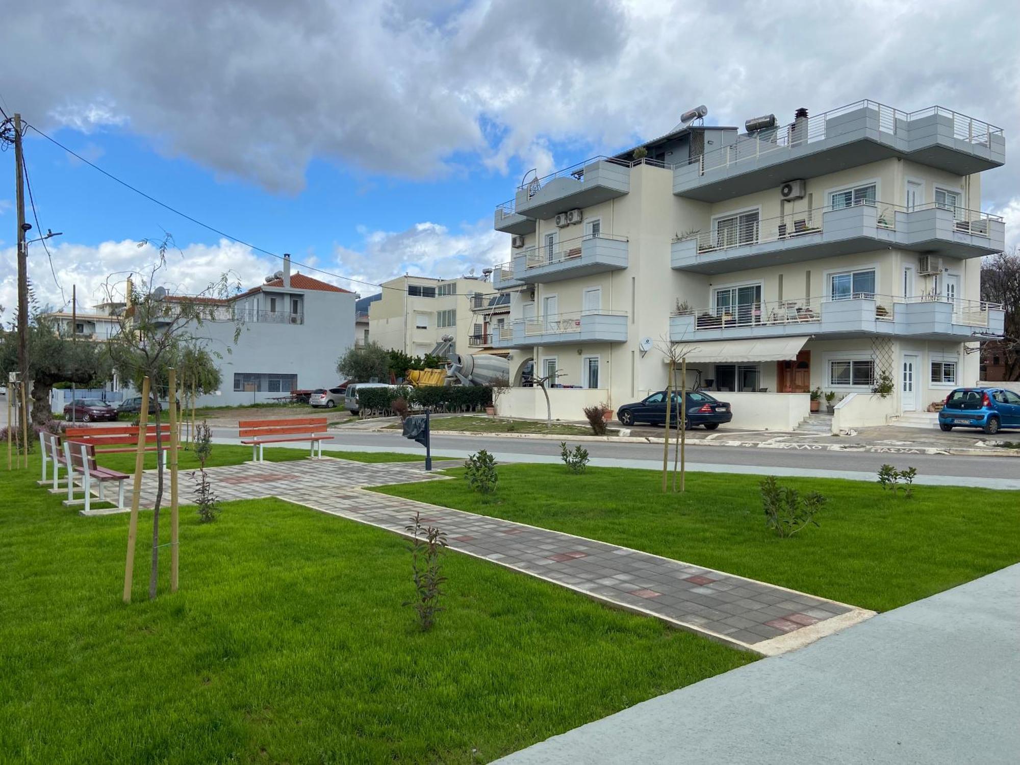Kiriakos Apartment Kalamata Exteriör bild
